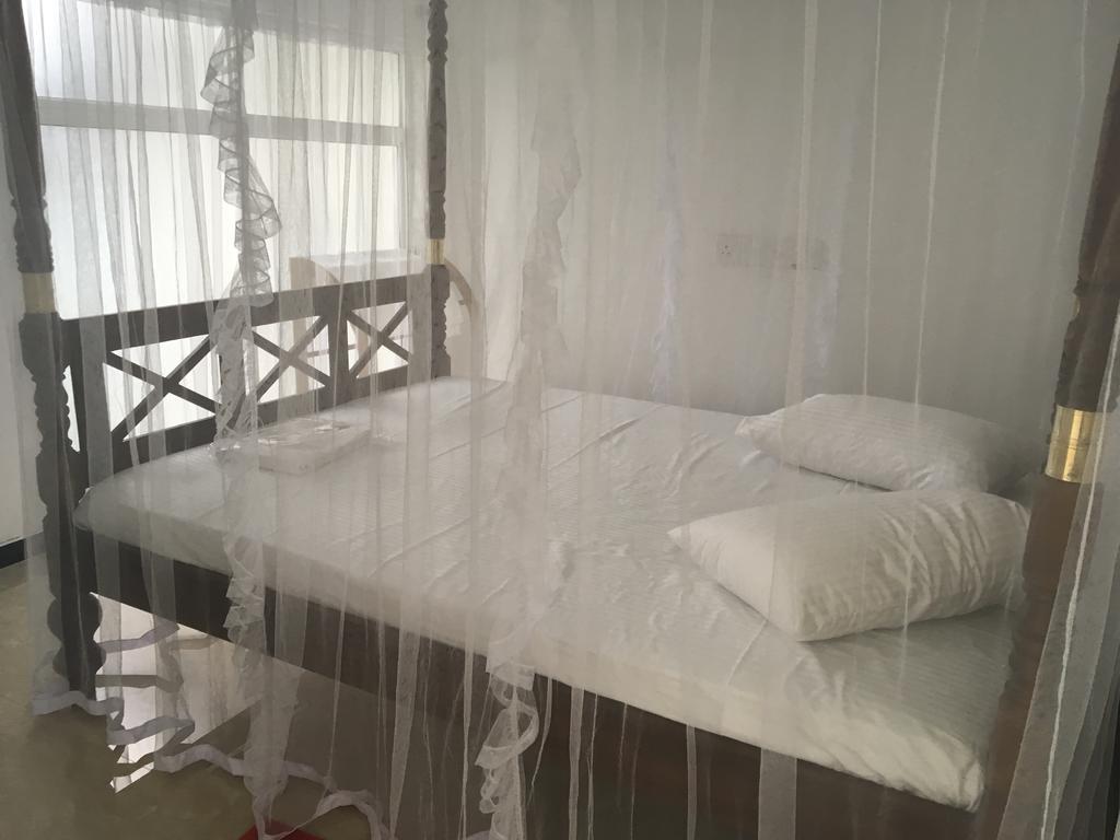 Gold Coast Resort ウェリガマ エクステリア 写真